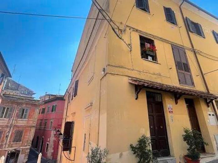 Appartamento trilocale in vendita in Via Del Carbonaro, Centro, Frosinone