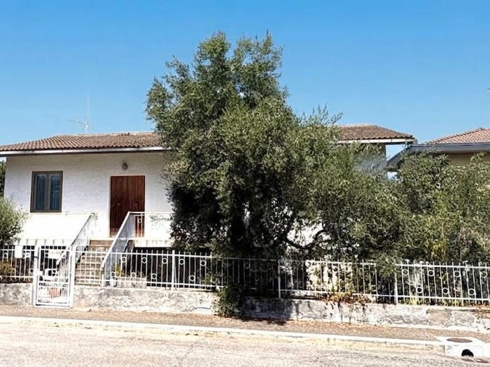 Casa con 5 locali in vendita in VIA ETNA, Istia D'Ombrone Poggio la Mozza, Grosseto