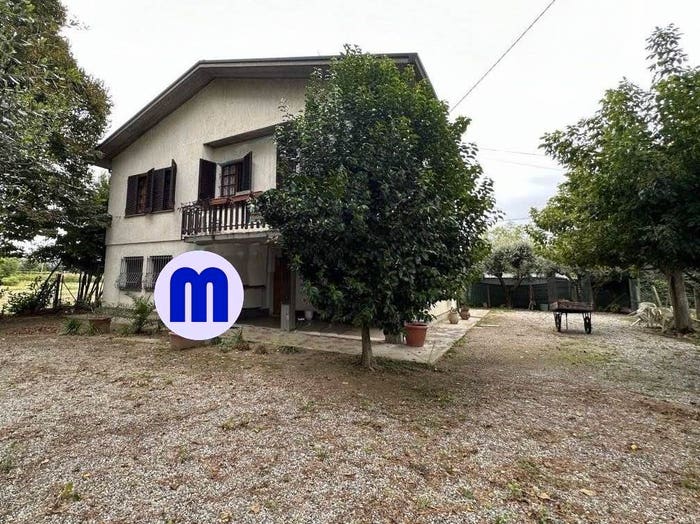 Casa con 6 locali in vendita in Savarna, Ravenna