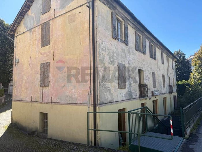 Appartamento quadrilocale in vendita in Centro, Belluno