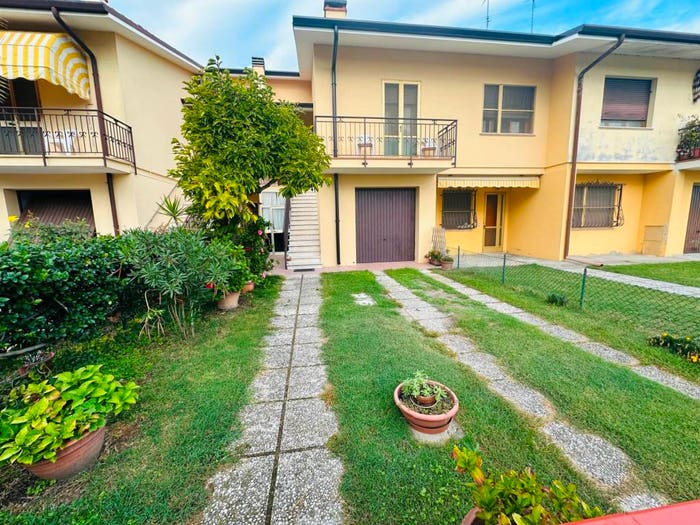 Casa con 5 locali in vendita in Via Giuseppe Di Vittorio, San Giovanni, Ostellato