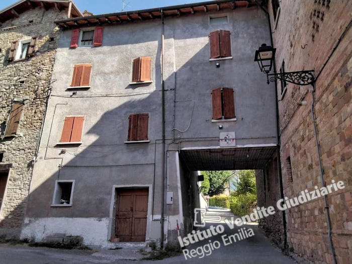 Appartamento con 5 locali in vendita in Via Rocca, Roteglia, Castellarano