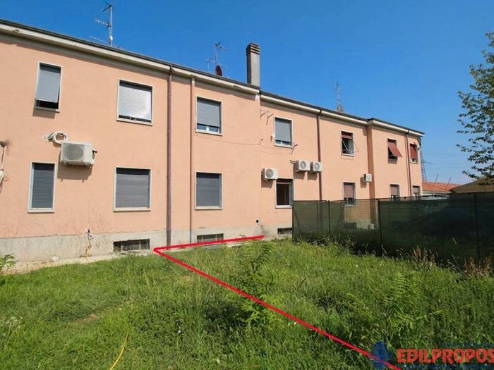 Appartamento trilocale in vendita in Via Guido Donegani, Centro, Cogliate