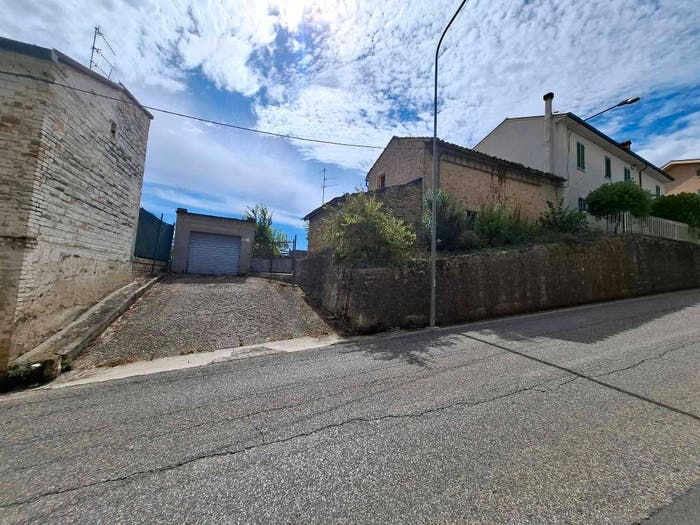 Casa quadrilocale in vendita in Via Capo di Fuori, Centro, Sant'Omero