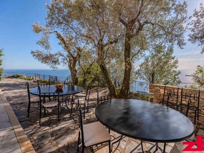 Casa con 6 locali in vendita in Via alla scuola di Agricoltura, Sant'Ilario, Genova