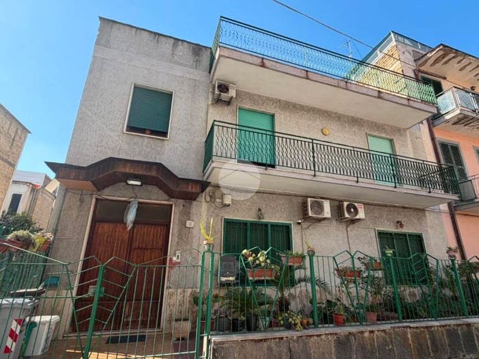 Appartamento con 5 locali in vendita in Traversa principe di napoli, Ponticelli, Napoli
