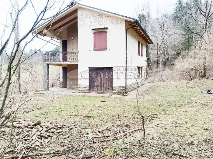 Appartamento quadrilocale in vendita in via felcino, Borgo Pace