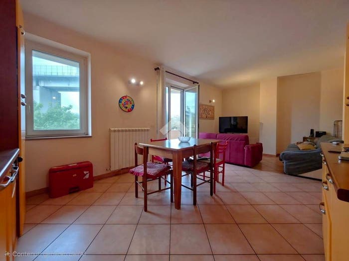 Appartamento trilocale in vendita in Via Giovanni Pascoli, Stazione Di Allerona, Allerona