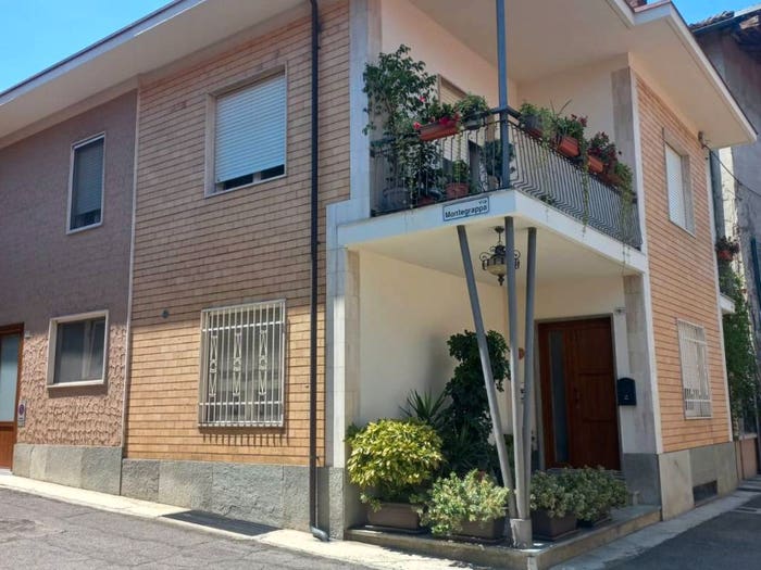 Casa con 6 locali in vendita in Via Piave, Centro, Villafranca Piemonte