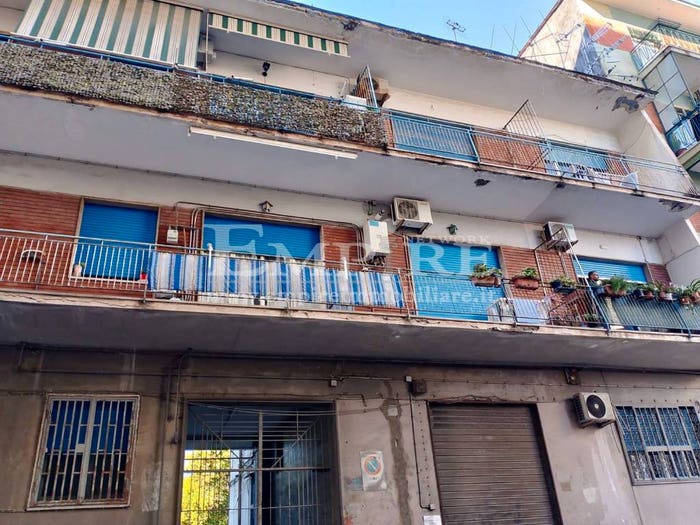 Appartamento trilocale in vendita in Via Giaime Pintor, Secondigliano, Napoli