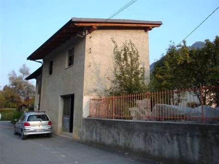 Casa bilocale in vendita in Via Vecchia Valgrana, Centro, Monterosso Grana