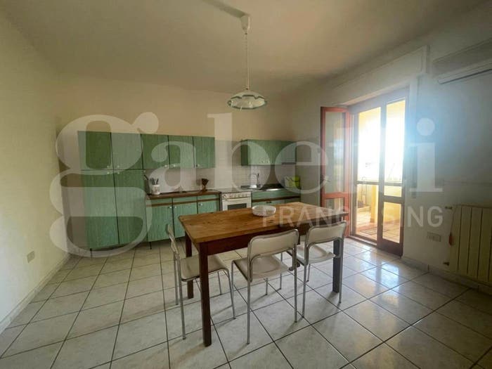 Appartamento trilocale in vendita in VIA MARRUBIU, Terralba