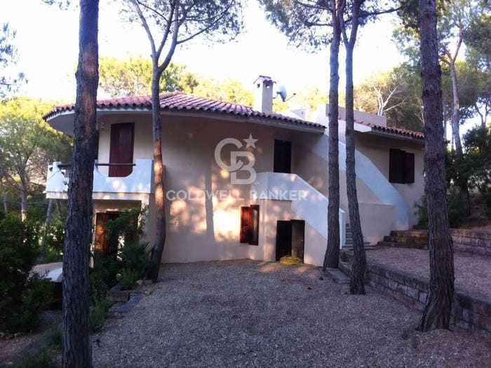 Casa con 5 locali in vendita in Località Villaggio Pineta Is Arenas, Narbolia