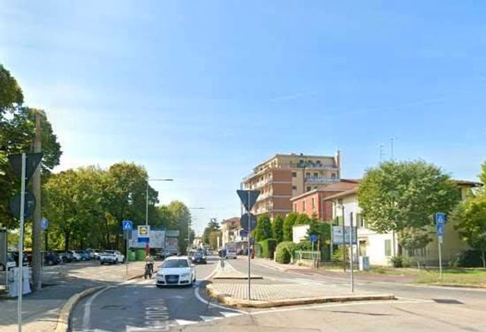 Appartamento con 5 locali in vendita in Via San leonardo, Paradigna Centro Torri, Parma