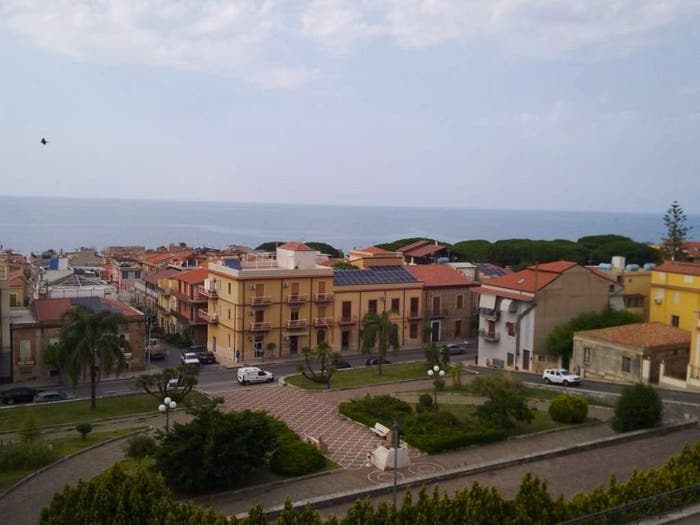 Appartamento quadrilocale in vendita in Acquedolci
