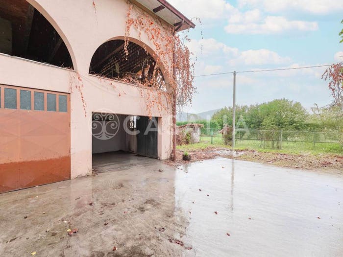 Casa con 6 locali in vendita in Viale delle Terme, Galzignano, Galzignano Terme
