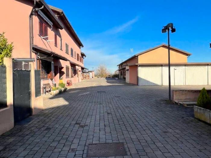 Appartamento trilocale in vendita in Centro, Pinarolo Po