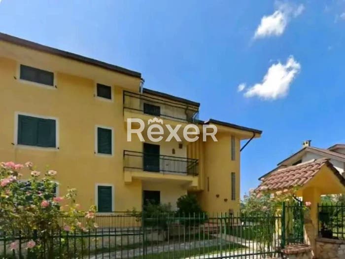 Casa quadrilocale in vendita in Via G Rossa, Spezzano Piccolo, Casali del Manco
