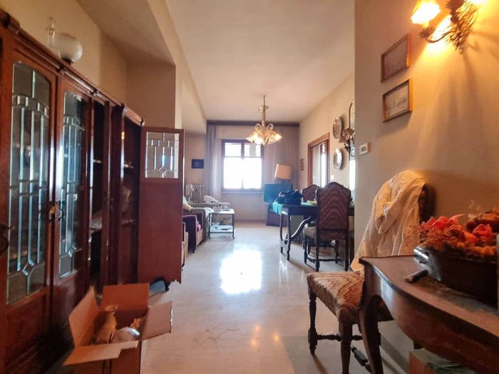 Appartamento trilocale in vendita in Via Luciano Manara, Centro, Falconara Marittima