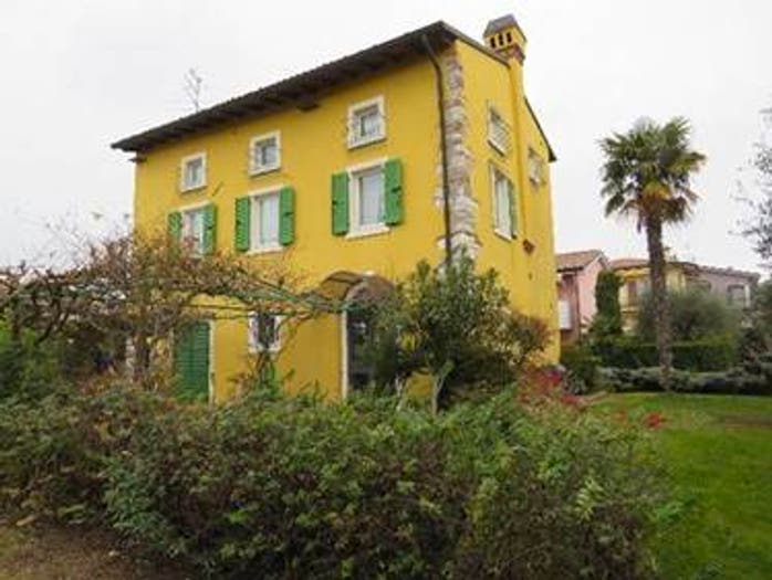 Appartamento trilocale in vendita in Via Paiari, Centro, Lazise