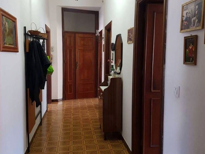 Appartamento con 6 locali in vendita in Viale Guglielmo Marconi, Centro, Bosa