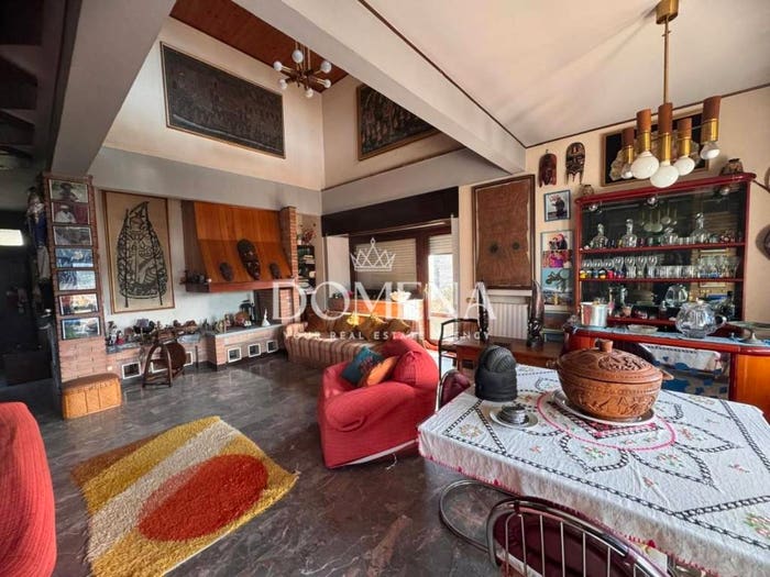 Casa con 6 locali in vendita in Centro, Monticiano