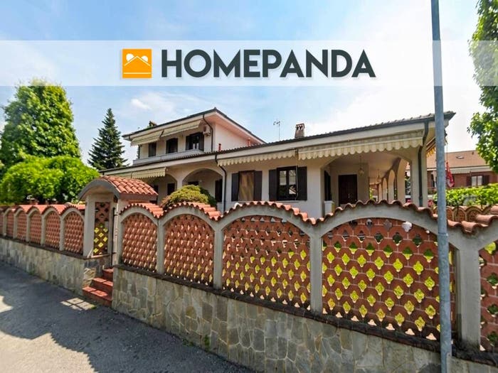 Casa con 6 locali in vendita in Via Gioacchino Rossini, Centro, La Loggia