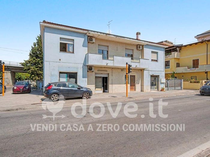 Appartamento con 6 locali in vendita in Strada Colle Renazzo, Tirino, Pescara