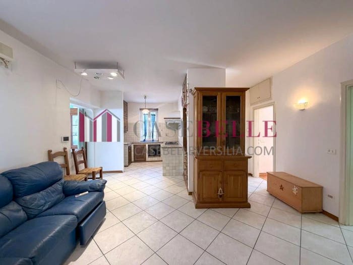 Appartamento con 6 locali in vendita in Via S Ceragioli, Camaiore Paese, Camaiore
