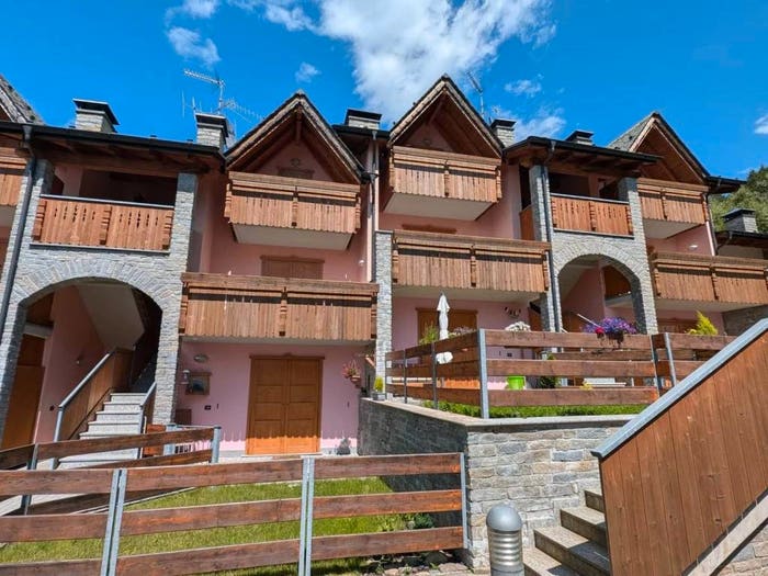 Appartamento con 5 locali in vendita in Via Clef, Aprica