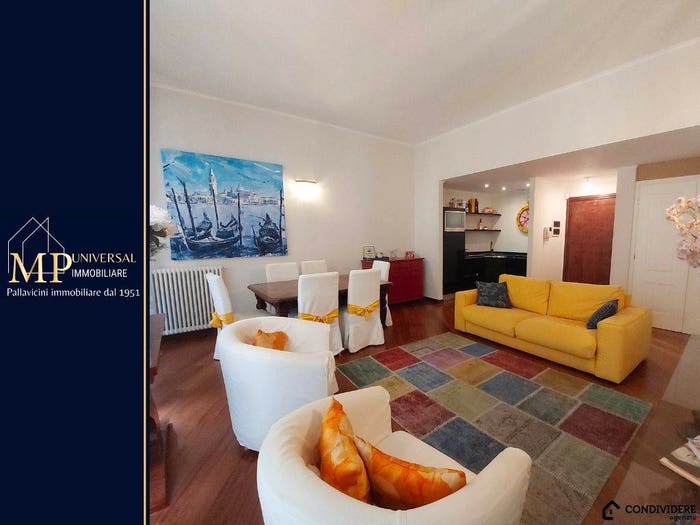 Appartamento bilocale in vendita in Via Lomellini, Maddalena, Genova