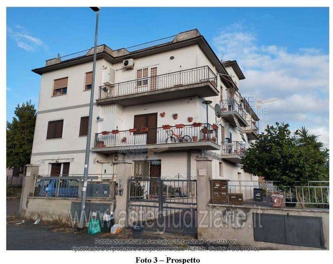 Appartamento bilocale in vendita in Via Corato, Borghesiana, Roma