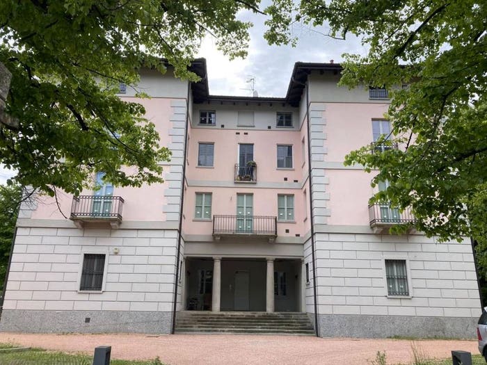 Appartamento bilocale in vendita in Via Della Repubblica, Centro, Bisuschio