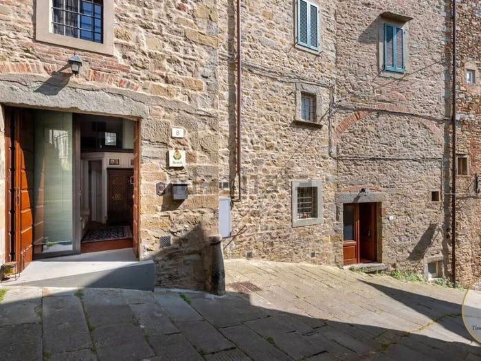 Appartamento bilocale in vendita in Centro, Cortona