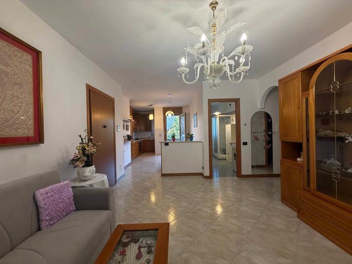 Appartamento trilocale in vendita in Via Enrico De Nicola, Centro, San Giuliano Milanese