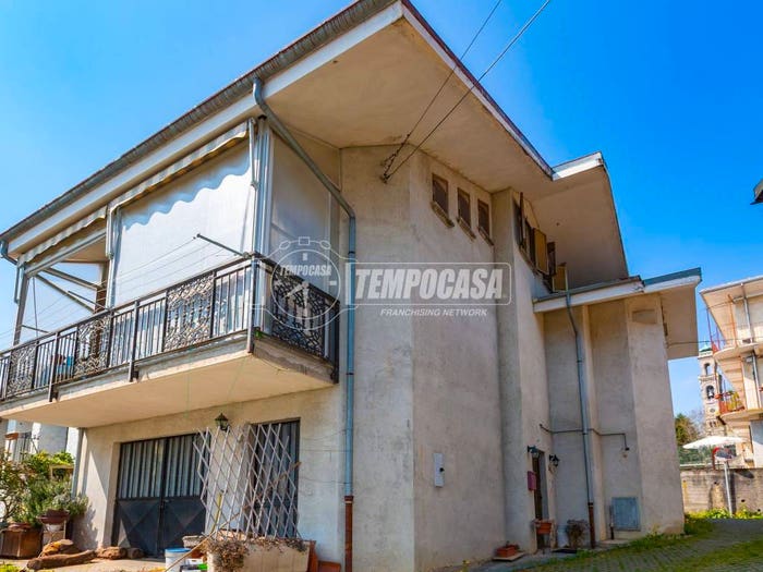 Casa quadrilocale in vendita in Borgata Selvaggio Rio, Selvaggio, Giaveno