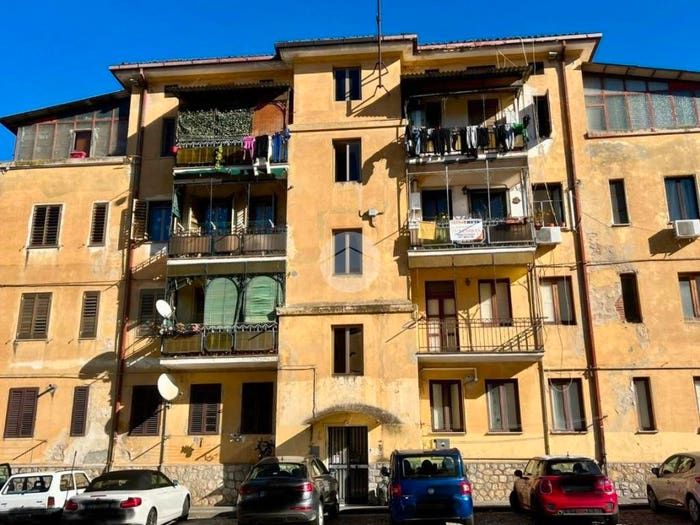 Appartamento trilocale in vendita in Piazza Spirito Santo, Centro Storico, Cosenza