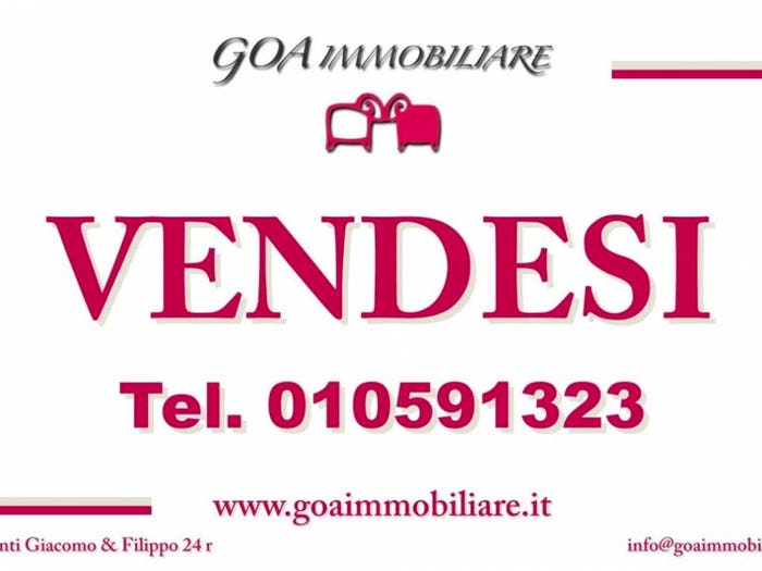 Appartamento con 6 locali in vendita in Via Capo Santa Chiara, Sturla, Genova