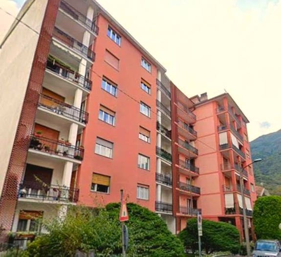 Appartamento trilocale in vendita in Via Liberazione, Centro, Gravellona Toce