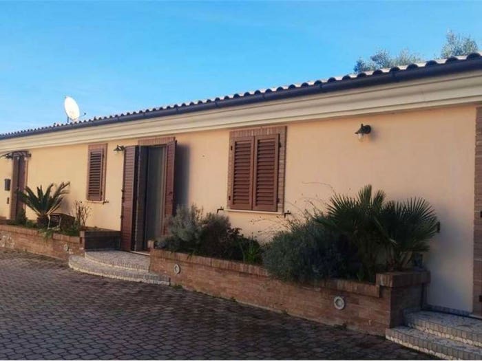 Casa con 5 locali in vendita in Via S Marco, Fermo