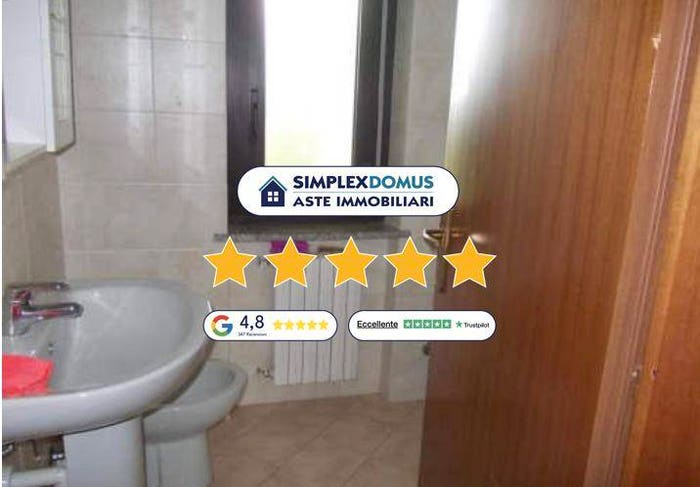 Casa con 6 locali in vendita in Aldo Moro, Centro, Vignole Borbera