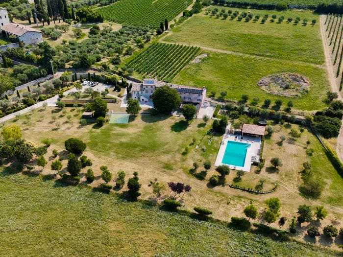 Casa con 6 locali in vendita in Lubiara, Caprino Veronese