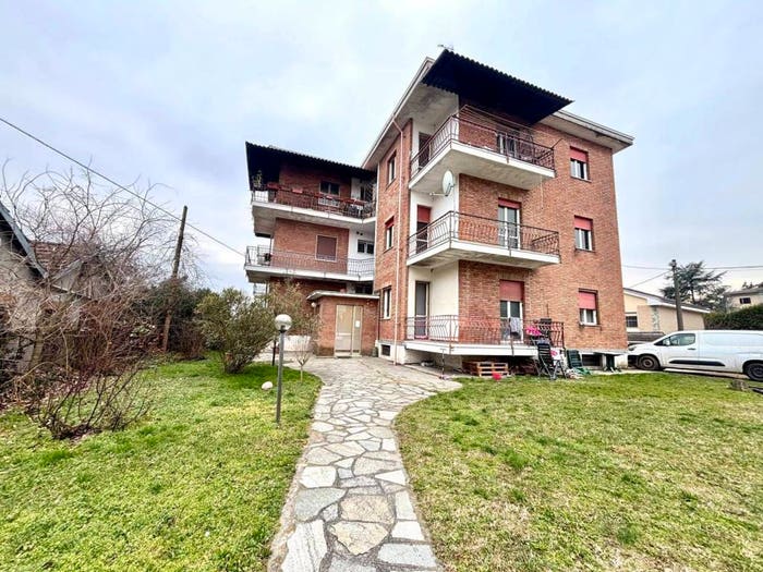 Appartamento trilocale in vendita in PIAZZA DOSSENA, Valle San Bartolomeo, Alessandria