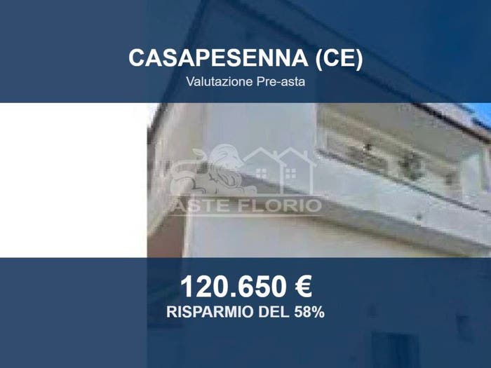 Casa con 6 locali in vendita in Via Sant'Antonio, Casapesenna