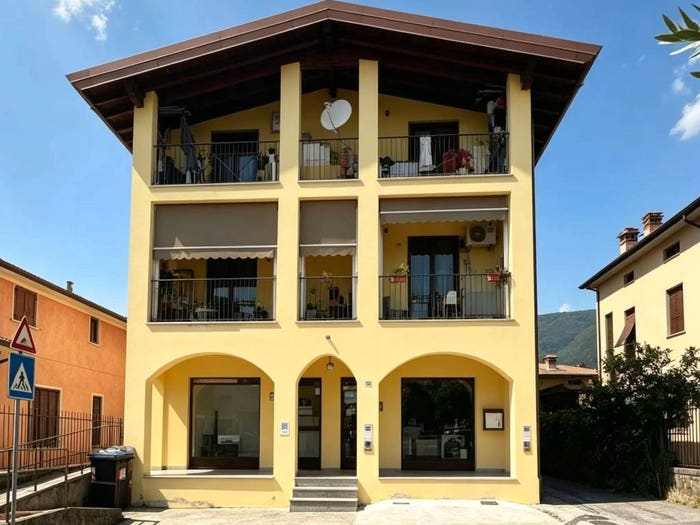 Appartamento trilocale in vendita in Via Roma, Gavardo Sopraponte, Gavardo