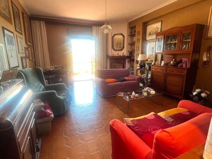 Appartamento trilocale in vendita in Via Giuseppe Pizzuti, Centro, Bracciano