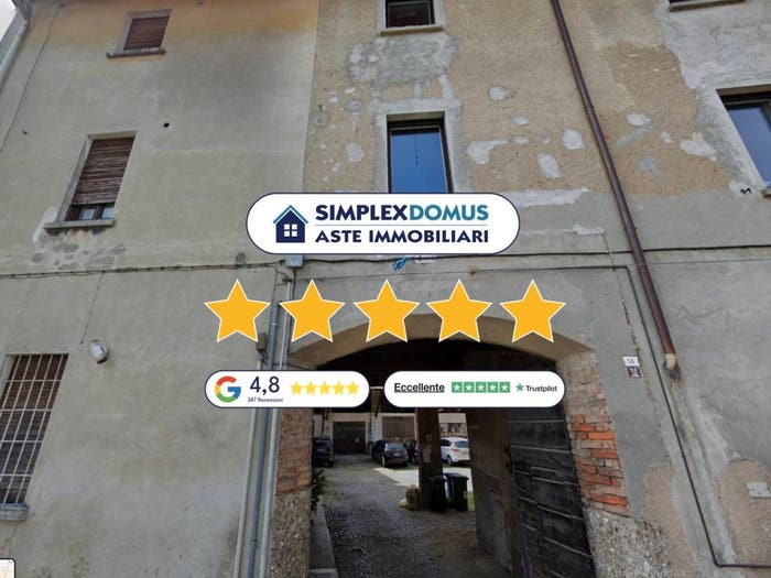 Appartamento trilocale in vendita in Via Crotta, Vaprio d'Adda