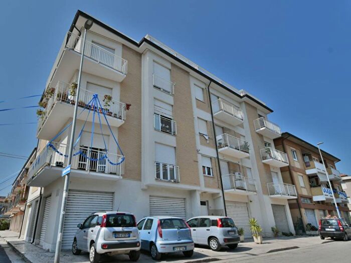 Appartamento quadrilocale in vendita in Via parma, Centro, Porto Sant'Elpidio