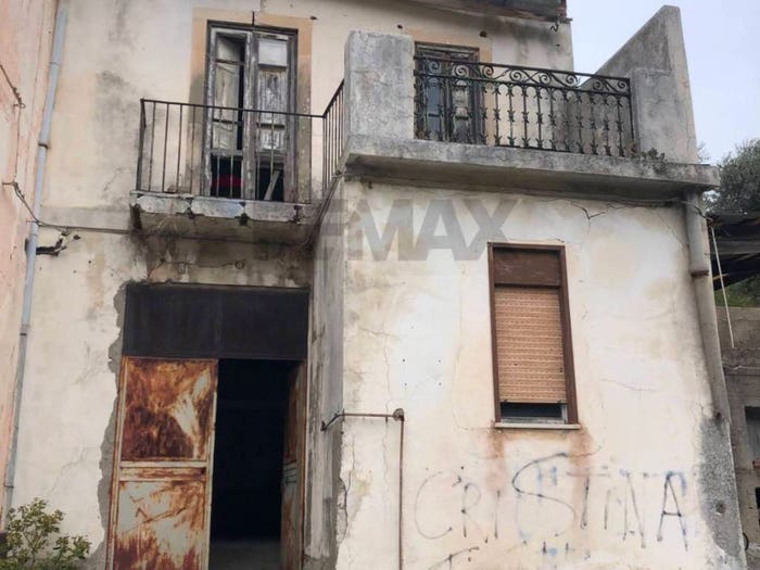 Casa trilocale in vendita in Via Ernesto Cianciolo, Bordonaro Cumia, Messina