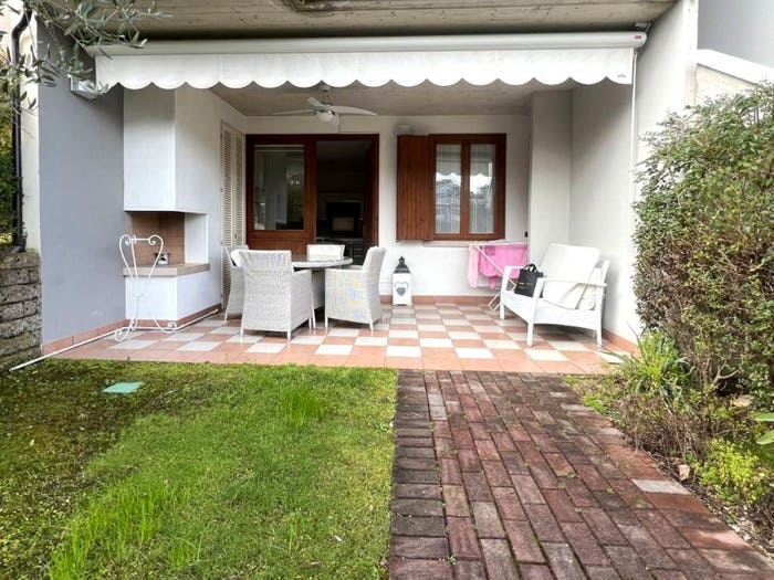 Appartamento bilocale in vendita in Via Giulio Cesare, Rivoltella, Desenzano del Garda